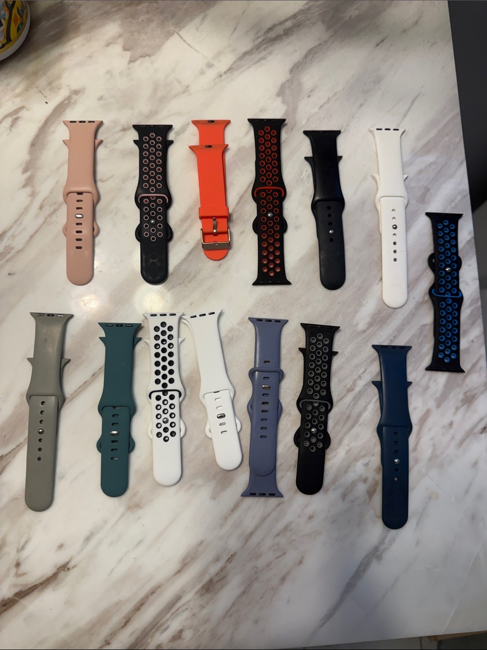 14 apple watch bands (fits a 40 mm watch)
